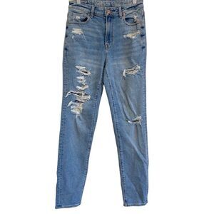 AMERICAN EAGLE Ripped High Waisted Stretch Mom Jeans